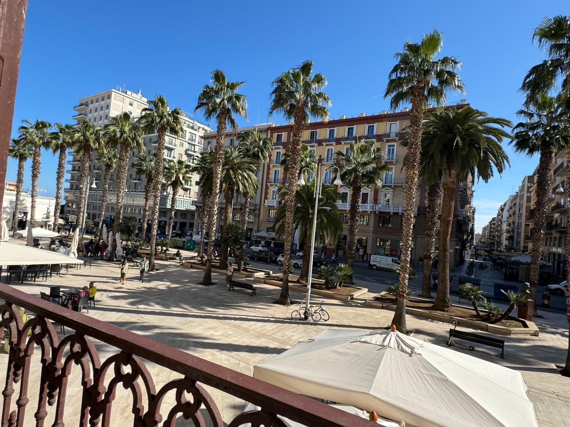 Palm Central House Bari Exterior foto